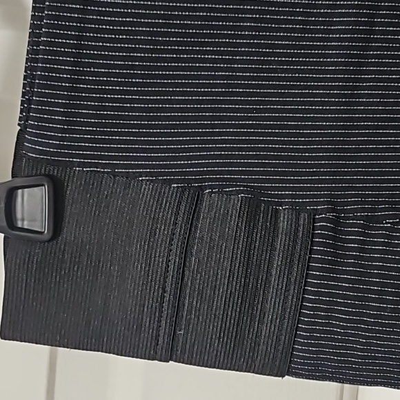 ✨️Pretty Slip On Striped Pencil Skirt with Wide Elastic on Sides of the Waist - Picture 10 of 16